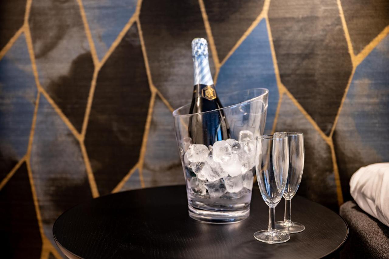 Hotel Sparre Порвоо Экстерьер фото
